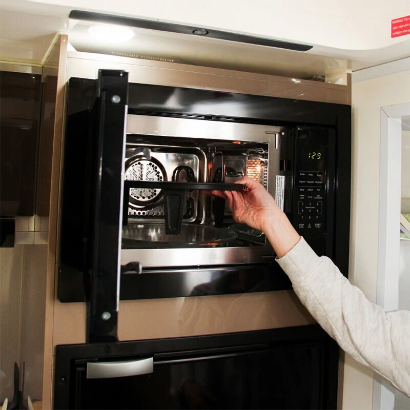 Camec Multi-Function Microwave/Air Fryer/Oven - Image 7