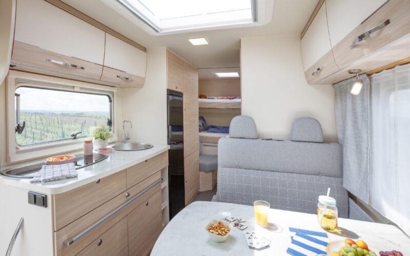 A-One_690_VB-02-1024x683