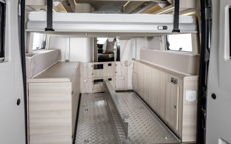 Hubbett_oben_Laderaum